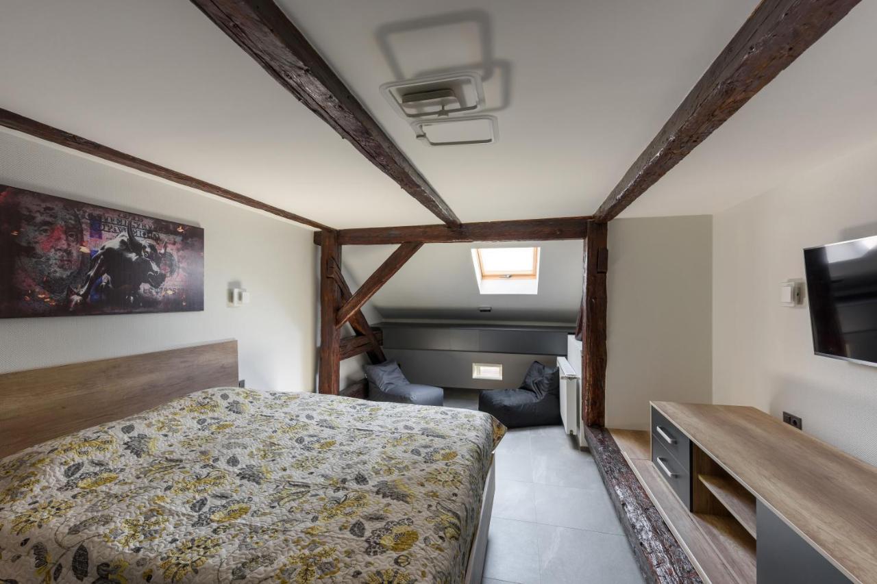 Apart Hotel Fusion Chernivtsi Ngoại thất bức ảnh